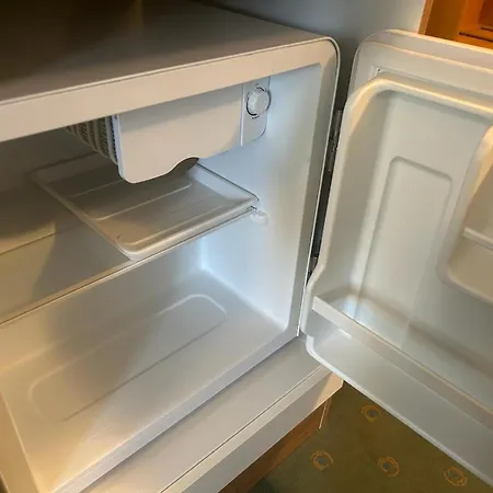 Am Schoenower Schlosspark Gasthof Passow (Uckermark)