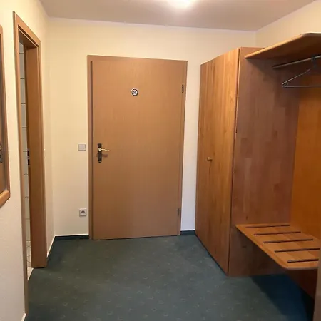 Am Schoenower Schlosspark Gasthof Passow (Uckermark)